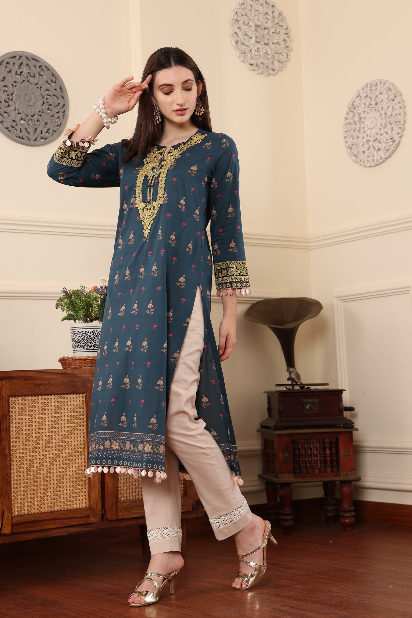 3 PCS EMBROIDERED MEHER UNSTITCHED SUMMER COLLECTION SYT-05