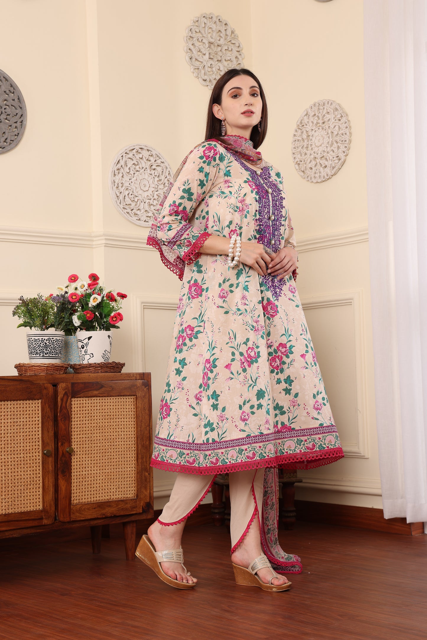 3 PCS EMBROIDERED MEHER UNSTITCHED SUMMER COLLECTION SYT-09
