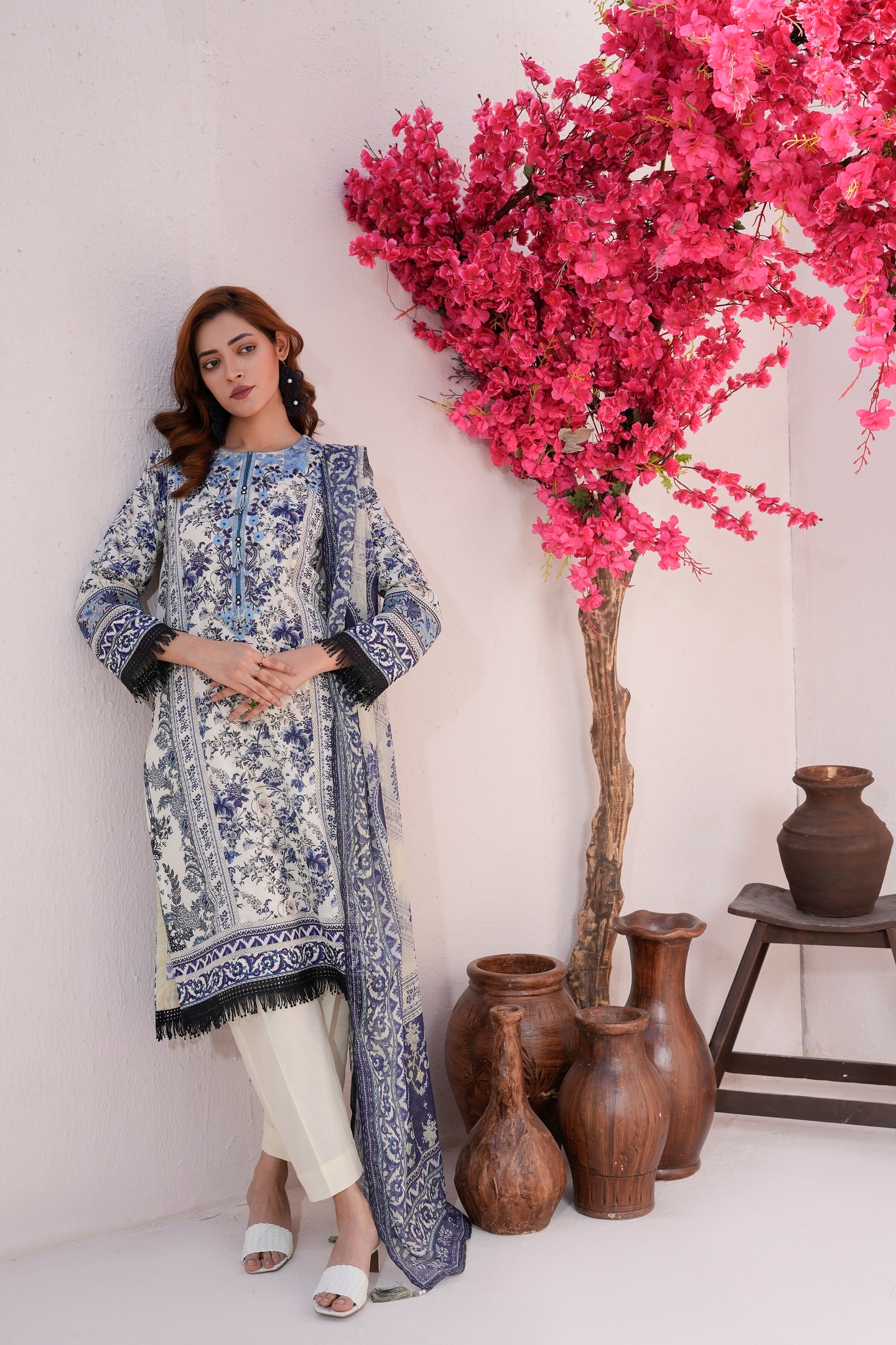 Women's 3 Piece Printed Cotton Salwar Suit Dupatta With Embroidered Blue