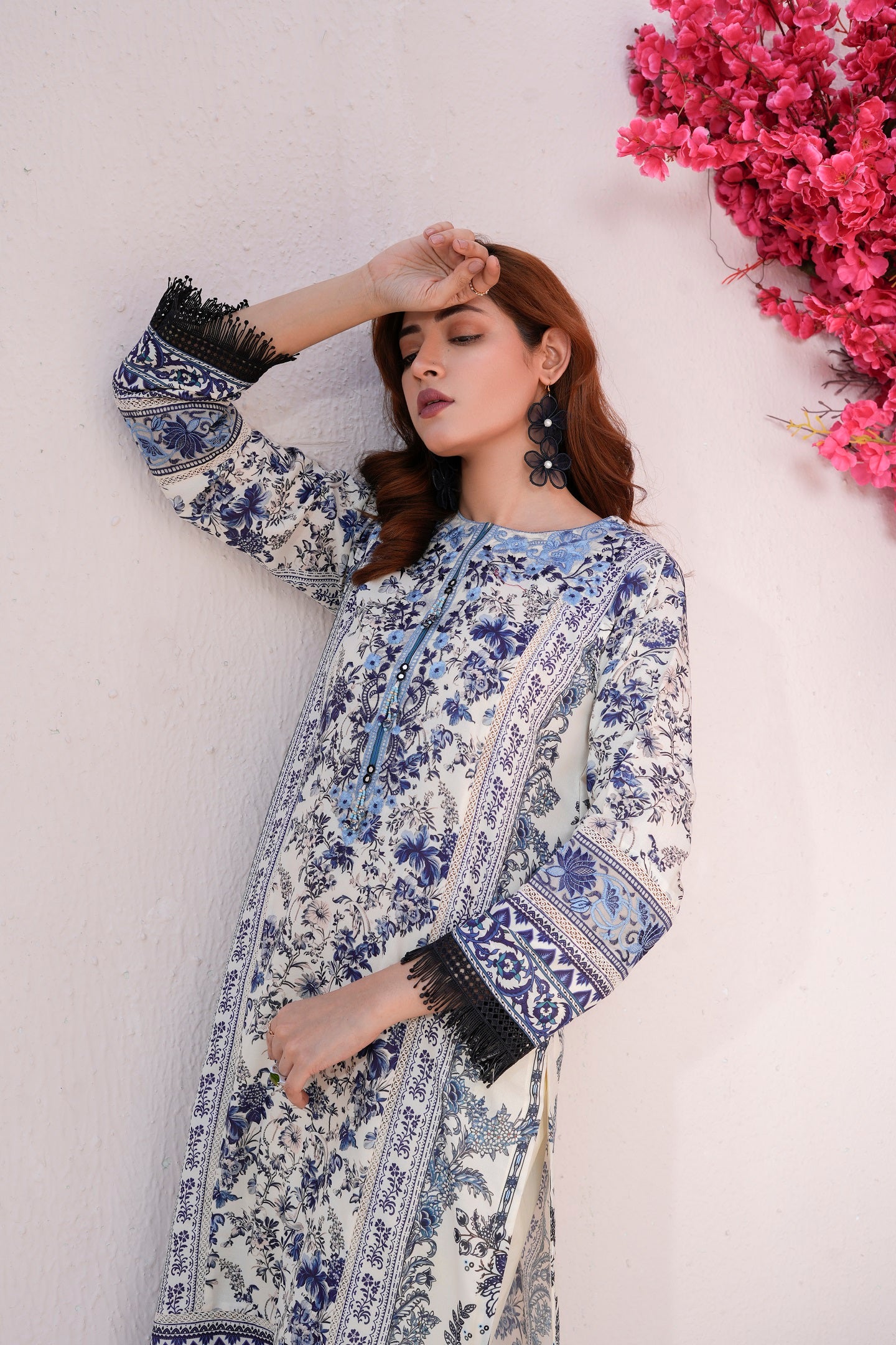 Women's 3 Piece Printed Cotton Salwar Suit Dupatta With Embroidered Blue