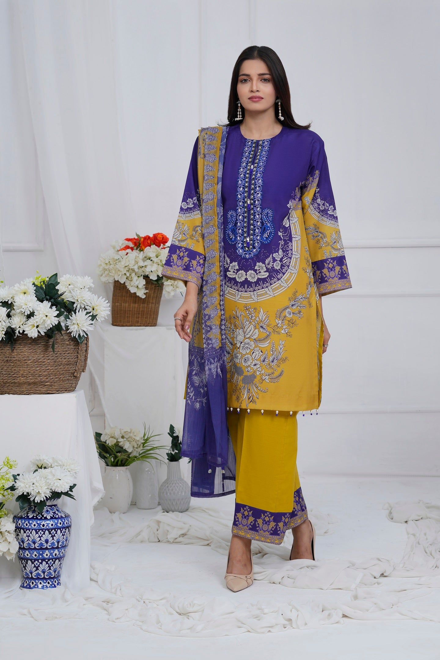Women's 3 Piece Printed Cotton Salwar Suit Dupatta With Embroidered - Golden Sapphire
