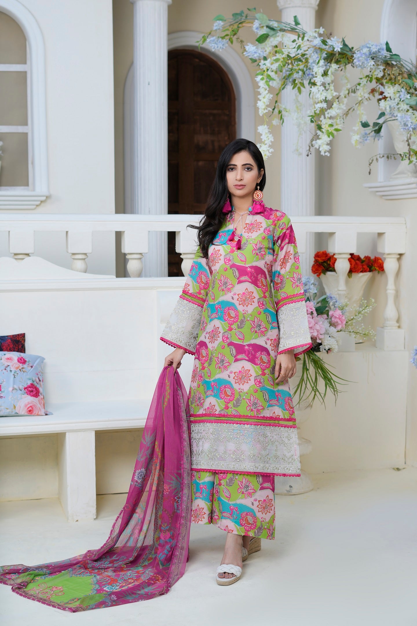 Women's 3 Piece Printed Cotton Salwar Suit Dupatta With Embroidered - Neon Blossom