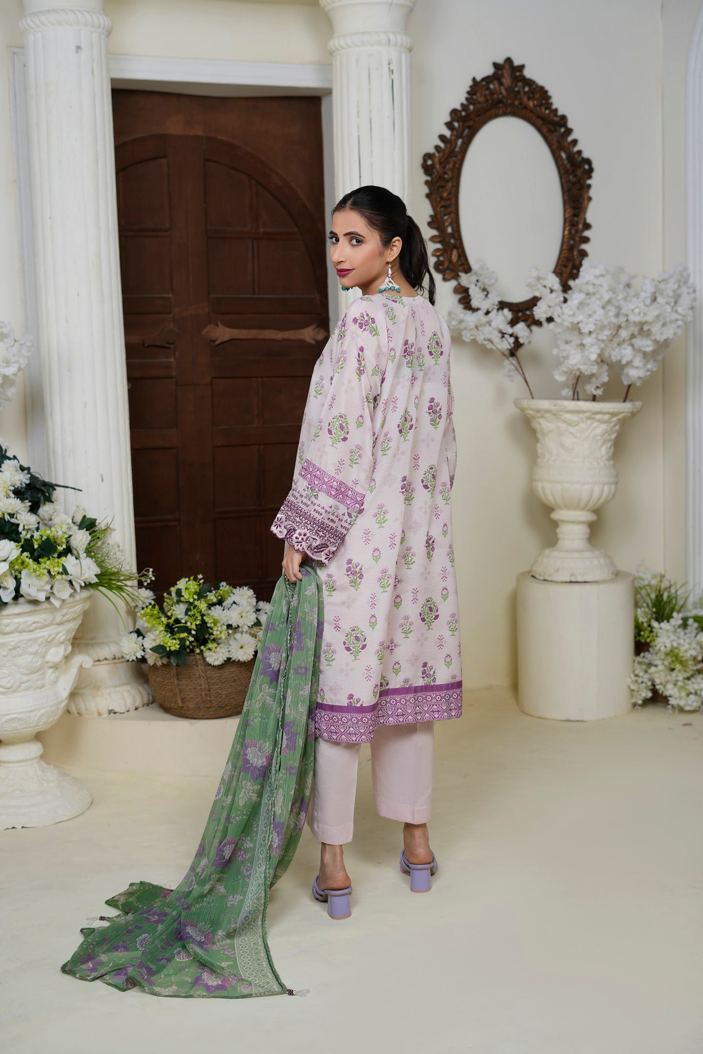 Women's 3 Piece Printed Cotton Salwar Suit Dupatta With Embroidered Neck - Lush Mauve