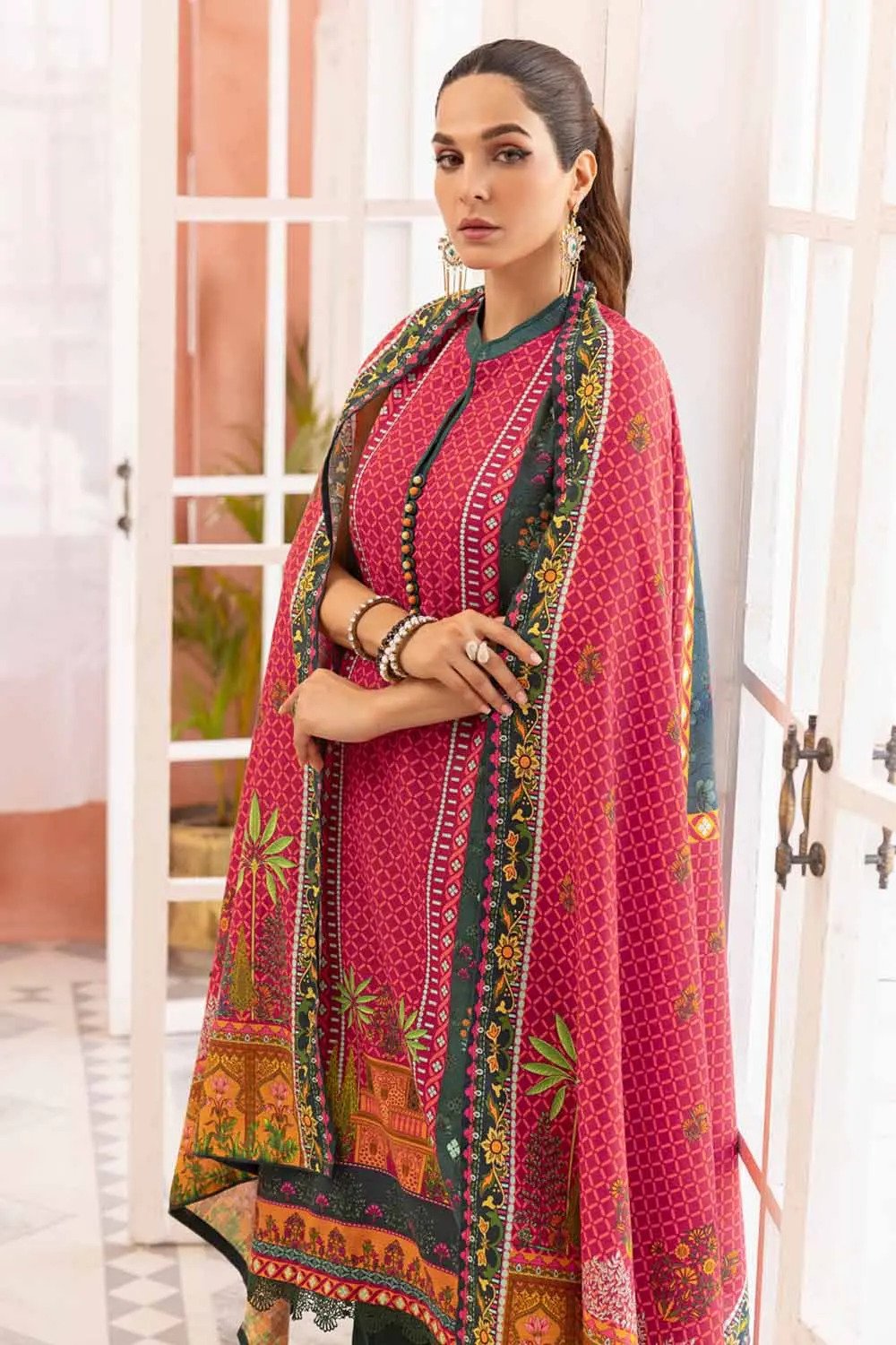 3PC Khaddar Digital Printed Unstitched Suit K-32004