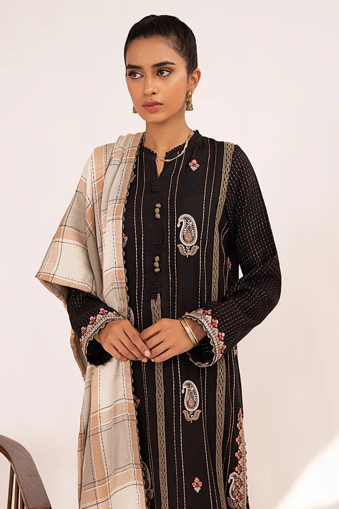 3PC Embroidered Linen UN-STITCHED SUITS-LE-08