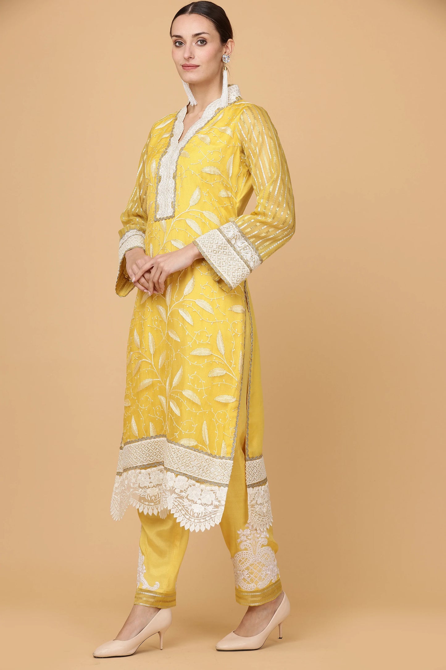 2pc-stitched-suits-Yellow Organza
