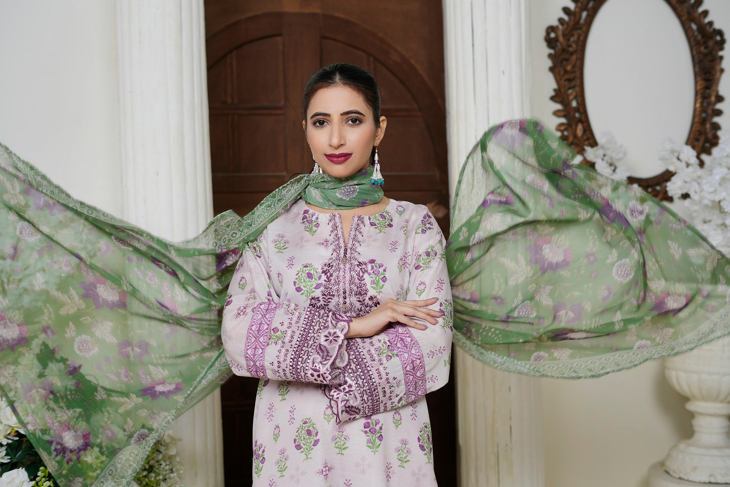 Women's 3 Piece Printed Cotton Salwar Suit Dupatta With Embroidered Neck - Lush Mauve
