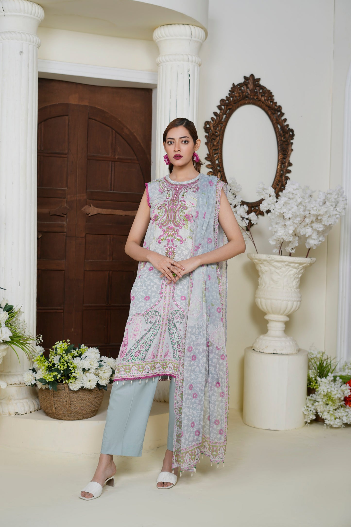 The Cotton Lawn Shop Women's 3 Piece Cotton Floral Stylish Printed Unstitched Salwar Suit Dupatta With Embroidered lace Dress Material ( Grey )