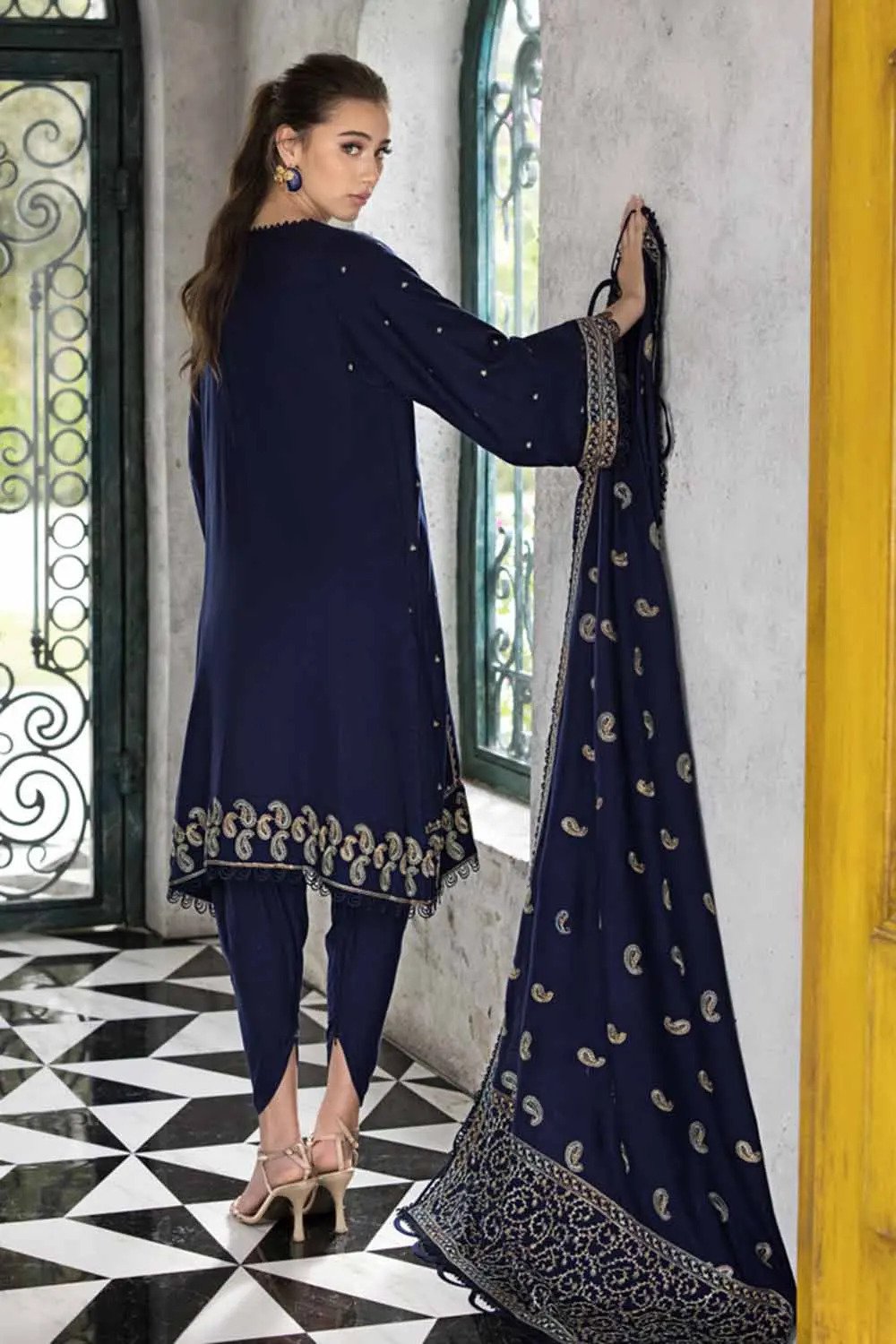 3PC Embroidered Pashmina Unstitched Suit with Embroidered Pashmina Shawl AP-32065
