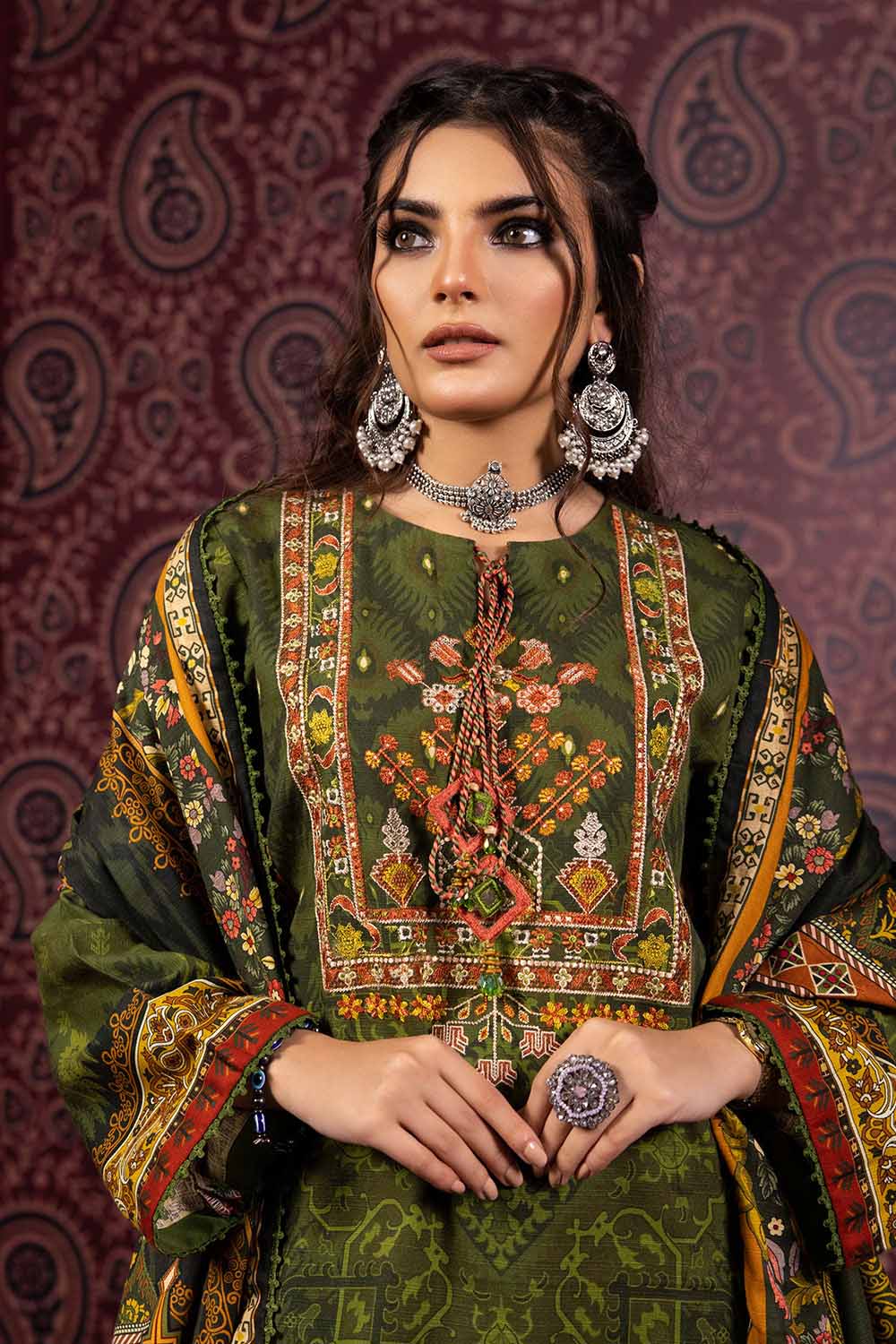 3PC Embroidered Printed Khaddar Unstitched Suit K-32038